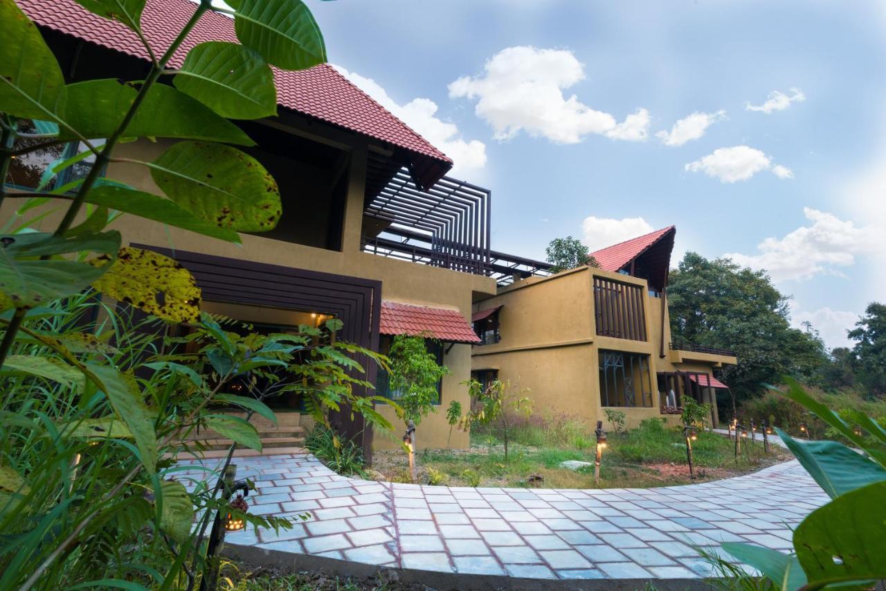 Vannraj Resort And Spa Khawasa Экстерьер фото